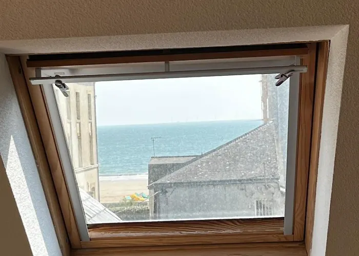 A 100m De La דירה פורנישי